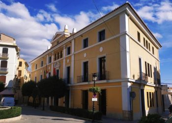 El Ayuntamiento se reúne con el Director General de Infraestructuras de Servicios Sociales para hablar de la futura residencia de ancianos