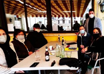 Los Falleros de la Plaza Almudín empiezan a trabajar para la celebración de sus días grandes