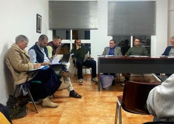 Alternativa por Navajas cambia de criterio y decide en solitario prorrogar hasta 2030 el contrato de agua potable