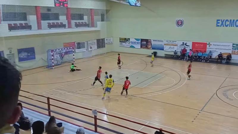 El Viveros Mas de Valero se desquicia en el tramo final y acaba remontado por VilaSport