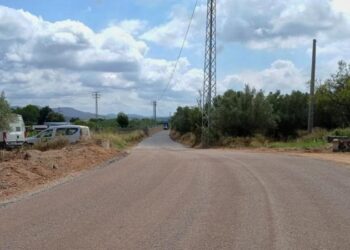 Se ejecutan las obras de mejora del camino Marroyo-Cánova con más de 25.000 euros de inversión