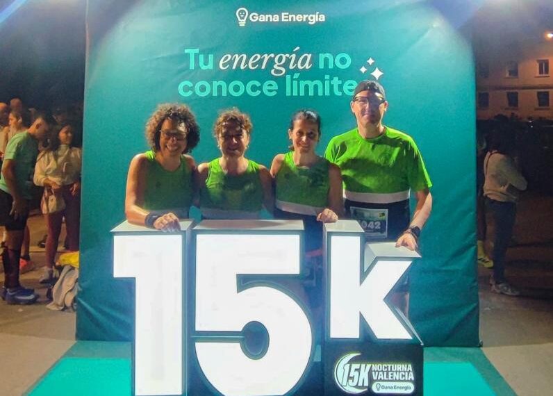 Noche mágica del CA Saltamontes en la 15K Nocturna Valencia Gana Energía