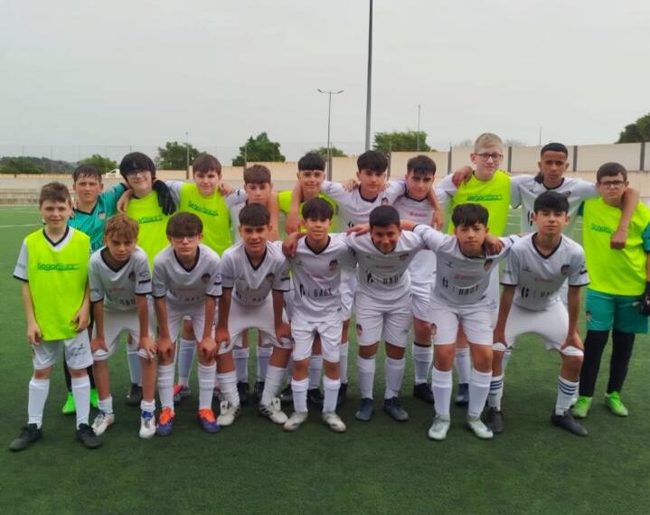 El Infantil B del CD Segorbe golea en casa y suma tres puntos claros