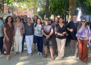 El CEA de Segorbe acerca sus talleres y actividades a la ciudadanía en una tarde de convivencia en la Glorieta Botánico Pau