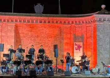 La BIBAP Alto Palancia Bigband reúne música y público en el Jardín Botánico Pau dentro del XIV Festival de Jazz de Segorbe