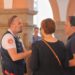 Pérez Llorca visita el seminario de Segorbe, habilitado como punto de atención para los desalojados por el incendio de La Vall d’Uixó