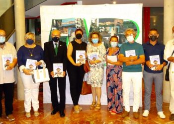 El Ayuntamiento otorga las subvenciones culturales 2021 a Navarro Reverter y a la Agrupación Fotográfica