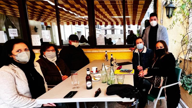 Los Falleros de la Plaza Almudín empiezan a trabajar para la celebración de sus días grandes