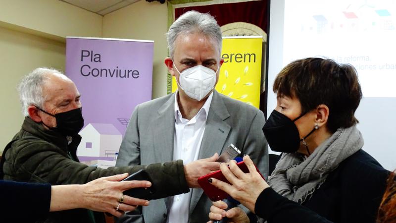 El Conseller de Vivienda expone los planes de rehabilitación urbana en Segorbe