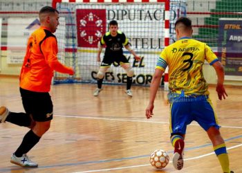 El Viveros Mas de Valero se lleva los tres puntos tras vencer por 5-4 al Picassent en un trepidante derbi