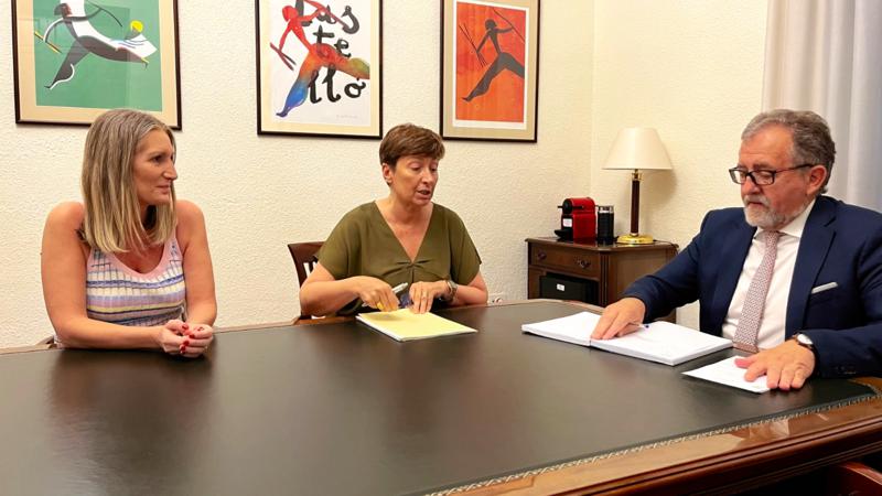 La Alcaldesa de Segorbe se reúne con el Presidente de la Diputación
