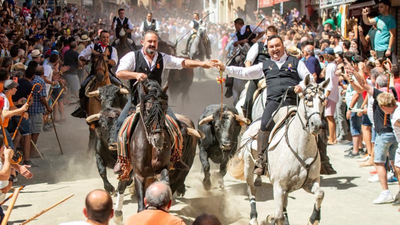 Una segunda Entrada de Toros y Caballos de Segorbe con incidentes leves