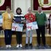 Segorflor, Papelería Agua Limpia y Muebles Bolumar ganan el Concurso de Escaparates de Navidad