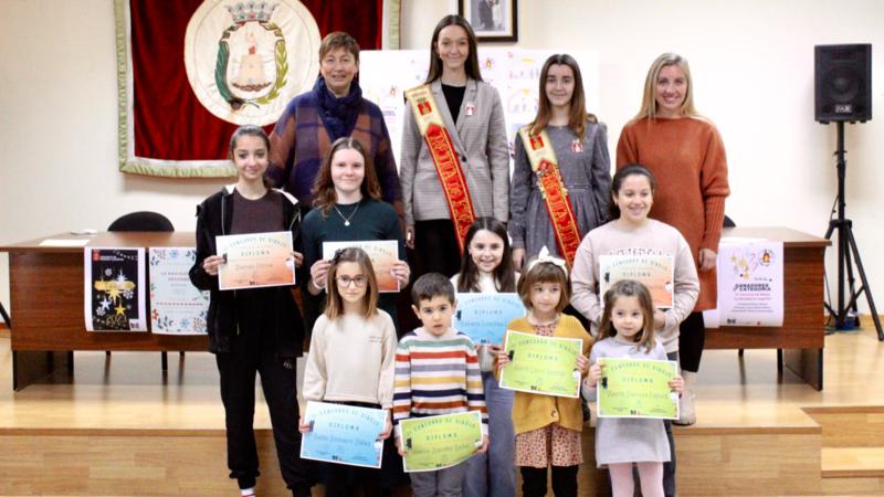 El Ayuntamiento entrega los premios del II Concurso de dibujo «La Navidad en Segorbe»