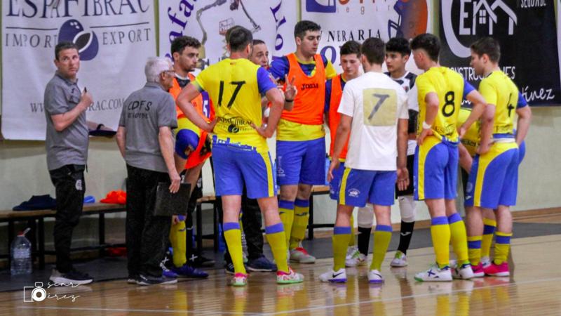 Un dignísimo Viveros Mas de Valero exige al máximo al Pilar