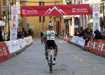 Pablo Lospitao consigue la victoria en Segorbe y es el nuevo líder del Trofeo Víctor Cabedo