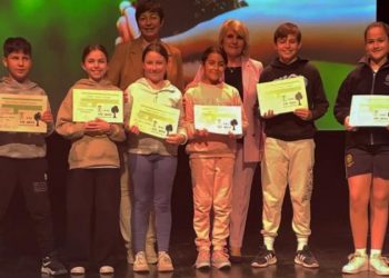 Eduard Petru Zota ganador del concurso literario “Día del Árbol 2024”