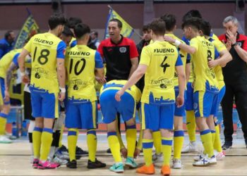 Los penaltis despiertan al Viveros Mas de Valero del sueño de la Nostra Copa