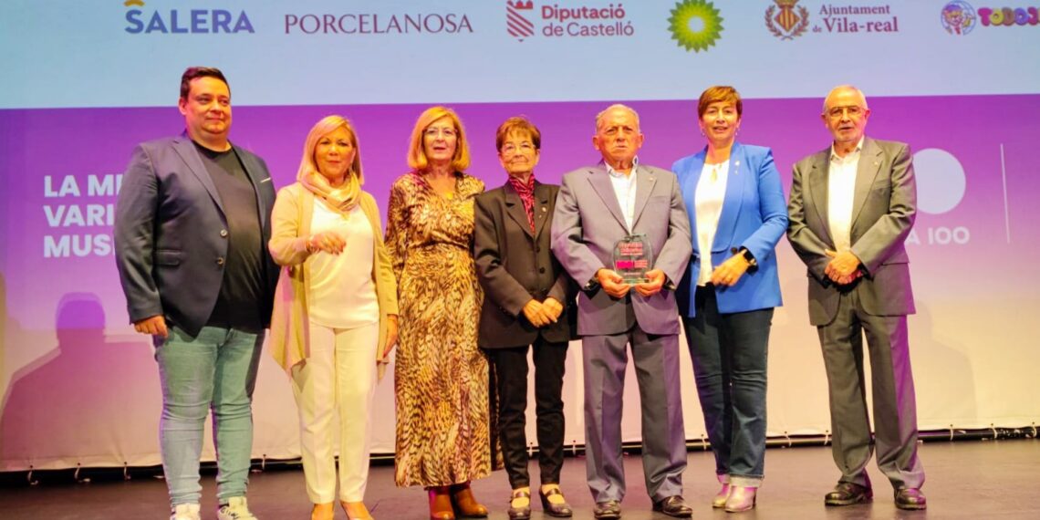 Cáritas Segorbe recibe un reconocimiento por la Tómbola de Caridad