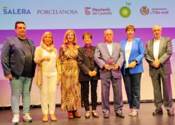 Cáritas Segorbe recibe un reconocimiento por la Tómbola de Caridad
