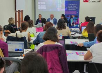 La Diputación de Castellón une a empresarias y emprendedoras en el centro CEDES de Segorbe para liderar la transformación digital