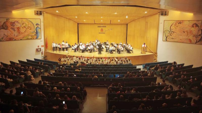 La Escuela de Música de la Sociedad Musical de Segorbe celebró su festival de Navidad