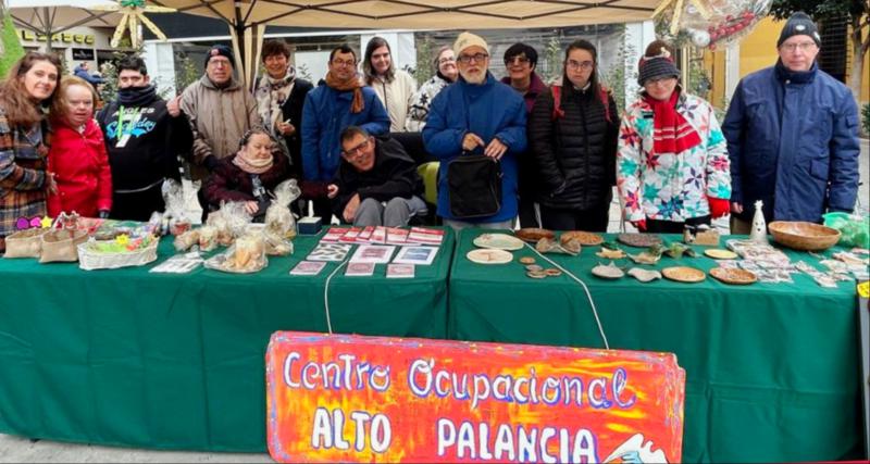 El Centro Ocupacional celebra su Mercado de Navidad en la plaza del Agua Limpia
