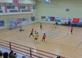 El Viveros Mas de Valero se desquicia en el tramo final y acaba remontado por VilaSport