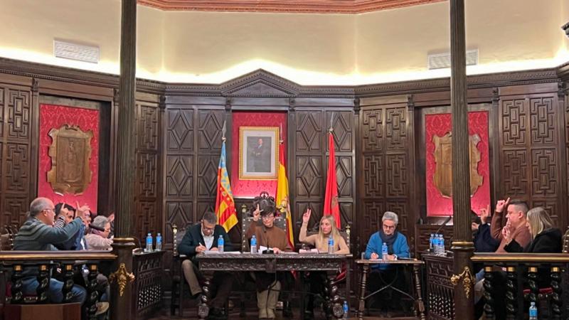 El Pleno del Ayuntamiento aprueba la ampliación de las Cortes de Honor