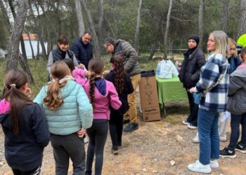 El estudiantado de Segorbe celebra el Día del Árbol con una replantación en ‘La Esperanza’