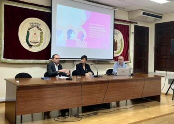 La Conselleria da a conocer en Segorbe los recursos que tiene para atender a las mujeres víctimas de cualquier tipo de violencia
