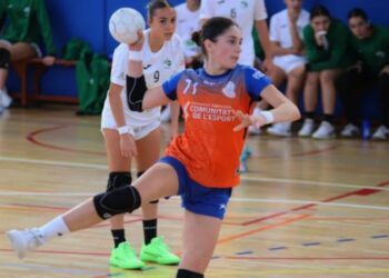 La segorbina Laura Ferrer ficha por el Atticgo BM Elche, actual equipo subcampeón de la Liga Iberdrola
