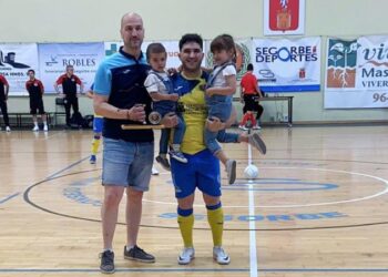 Nico Corchado se despide del CDFS Segorbe después de 370 partidos de amarillo
