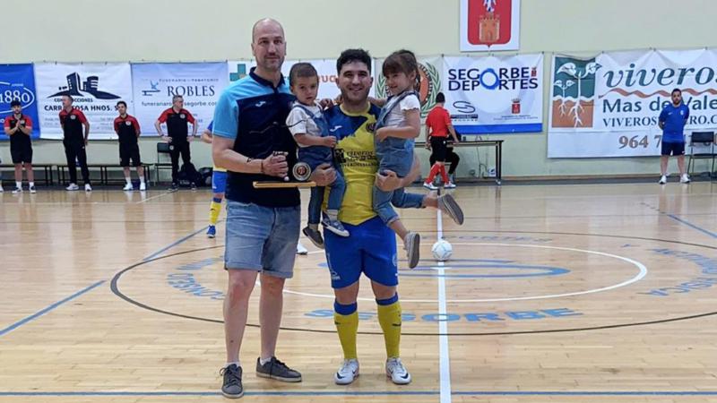 Nico Corchado se despide del CDFS Segorbe después de 370 partidos de amarillo