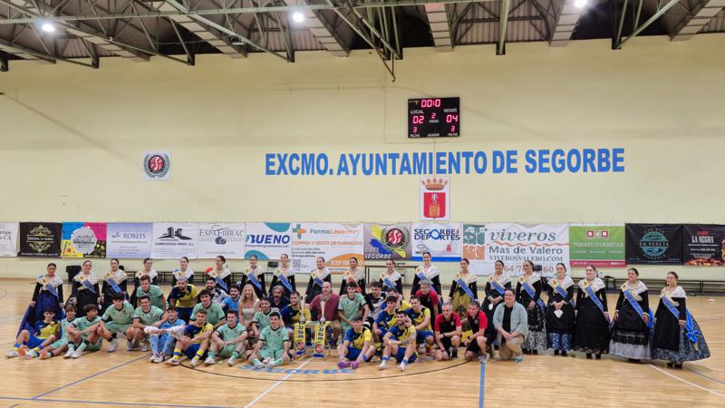 El Viveros Mas de Valero roza la gesta ante un Levante UD que se lleva el Trofeo de Fiestas