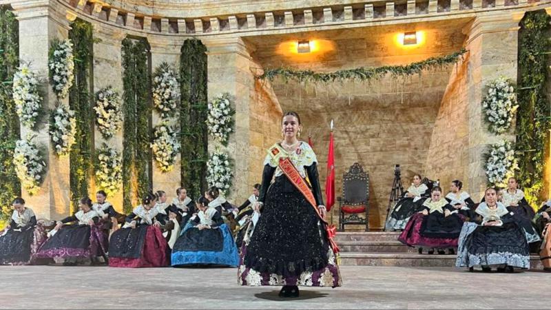 Isabel Moya, la niña que convirtió su sueño en el cuento de todo un pueblo