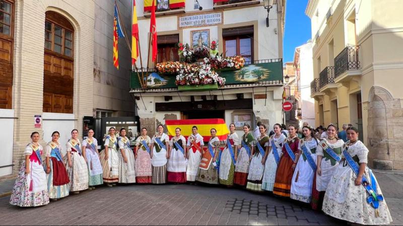 La ofrenda floral abre la celebración de la Virgen de la Esperanza en Segorbe