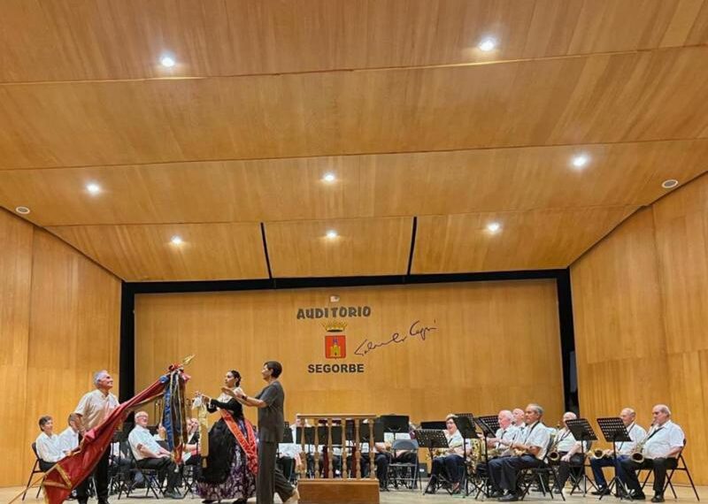 El concierto extraordinario de la Banda de Mayores de la Agrupación Musical del Palancia emociona a Segorbe