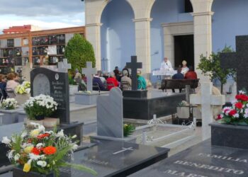 Horarios ampliados en los cementerios de Segorbe y Peñalba para honrar a los difuntos en Todos los Santos