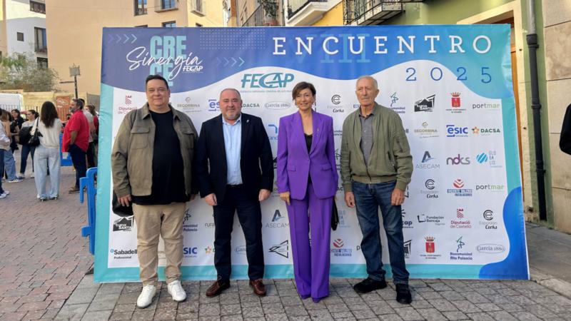 El VIII Encuentro Empresarial del Alto Palancia, Sinergias para el futuro en el Teatro Serrano