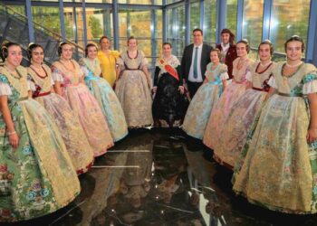 Un domingo de fallas y amistad en Torrent