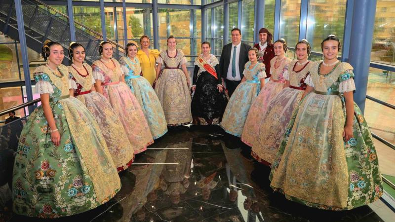 Un domingo de fallas y amistad en Torrent