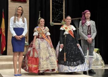 La Reina Infantil de Segorbe se va de visita a Picanya