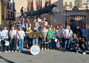 La Banda Juvenil de la Sociedad Musical de Segorbe convierte las calles en una fiesta musical por Santa Cecilia