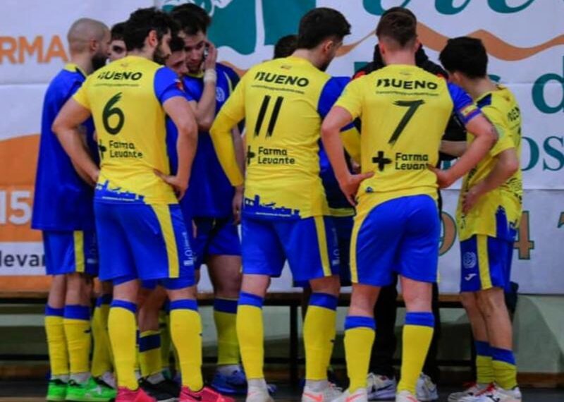 El Riba-roja se lleva los tres puntos de Segorbe en un duelo igualado