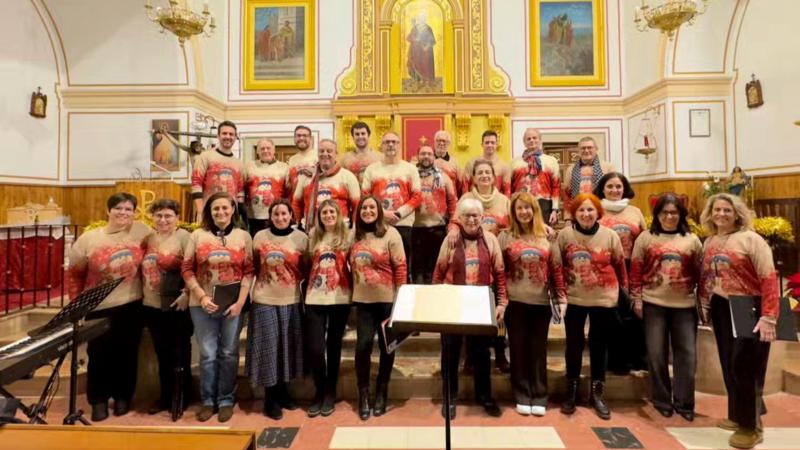El Coro de Juventudes Musicales llenó la Iglesia de San Pedro en su tradicional concierto navideño del 25 de diciembre