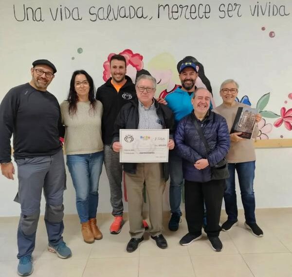 400 euros para DACEM gracias a la exposición taurina en las fiestas de Segorbe