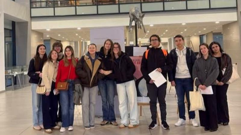 Alumnado del IES Alto Palancia participa en la Olimpiada Filosófica con el tema “La locura. Don Quijote en el mundo actual”