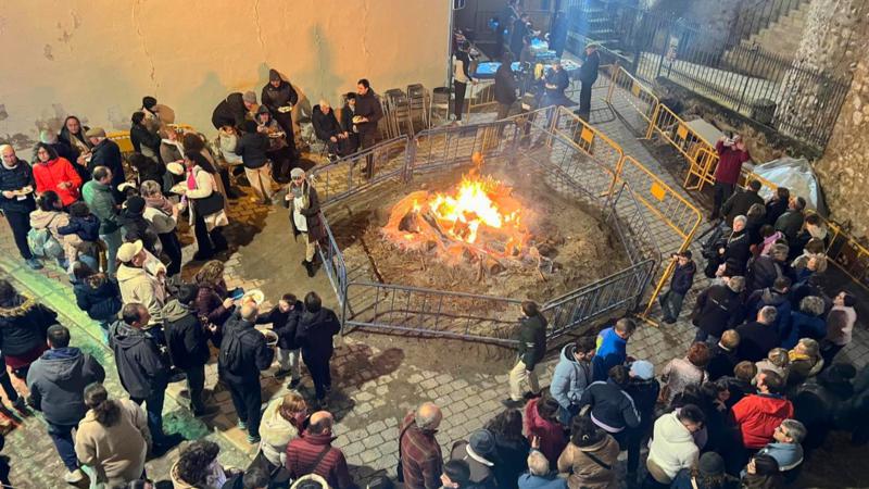 Segorbe celebró el día central de las fiestas de San Antonio Abad con el tradicional tedero en la plaza