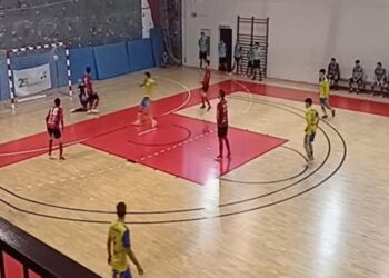 El Viveros Mas de Valero tumba al líder Navarti en un final de infarto en Onda (4-5)